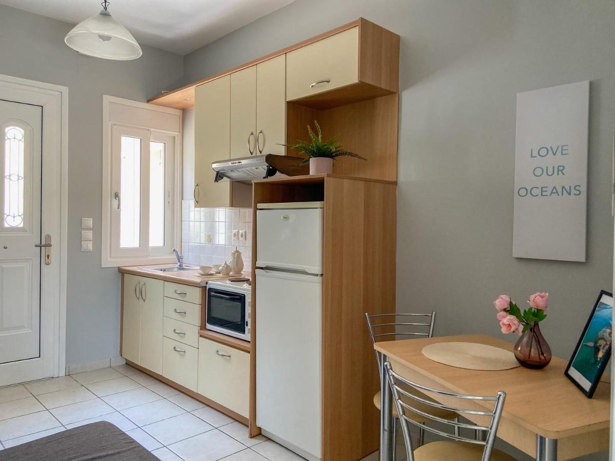 Ermis Apartments Αργοστόλι Εξωτερικό φωτογραφία